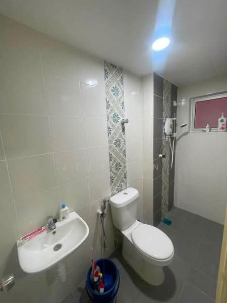 Condominium for Rent at The Anderson - Jeff Tan - Bathroom - PropertyGuru.com.my