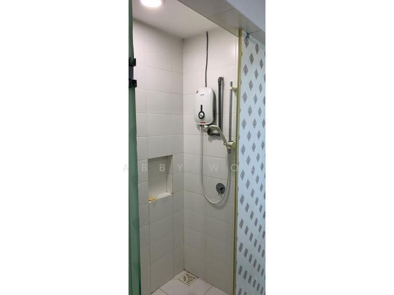 Kediaman Servis untuk Disewa di Trefoil @ Setia City - Abby Woo - Bathroom - PropertyGuru.com.my