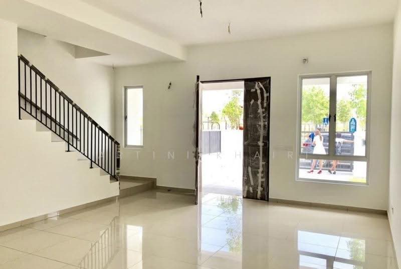 2-storey Terraced House for Rent in Bandar Rimbayu (Telok Panglima Garang) - Kartini Khairi - Interior - PropertyGuru.com.my