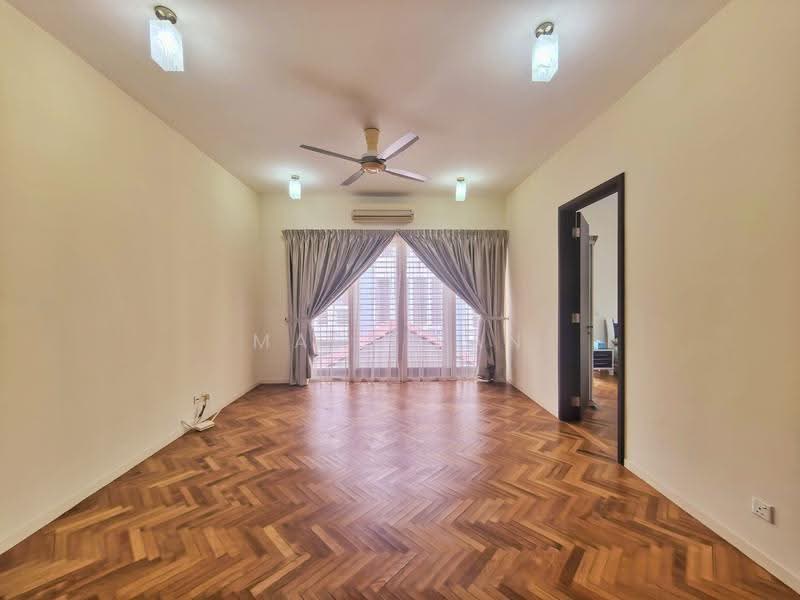 Rumah Berkembar untuk Dijual di Seri Tanjung Pinang (Tanjung Tokong) - Mark Tan - PropertyGuru.com.my