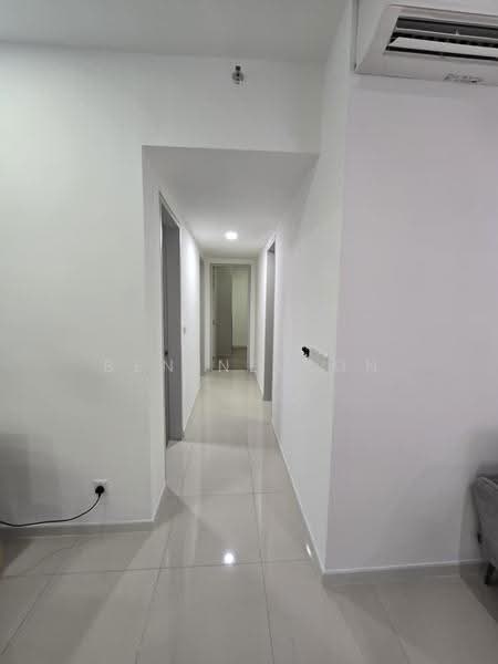 Kondominium untuk Dijual di Sunway Belfield - Ben Nelson - Corridor - PropertyGuru.com.my
