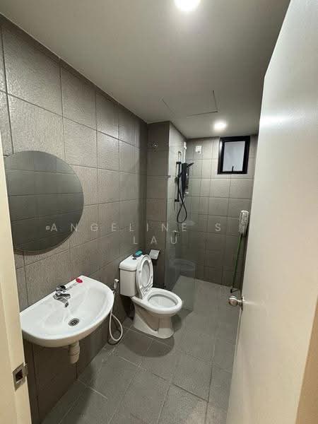 Pangsapuri untuk Disewa di Residensi Max - Angeline S B Lau - Bathroom - PropertyGuru.com.my