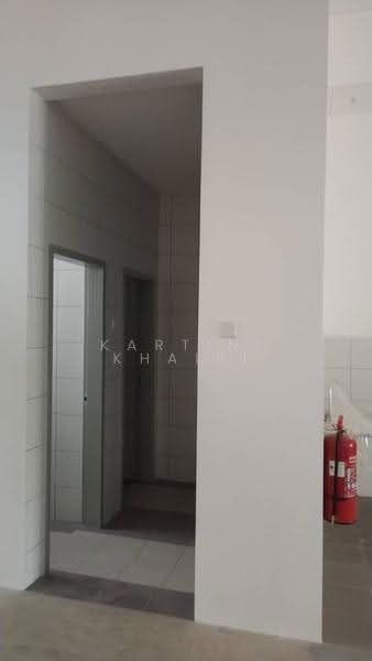 Shop / Office untuk Disewa di Seksyen 35 (Shah Alam) - Kartini Khairi - Interior - PropertyGuru.com.my