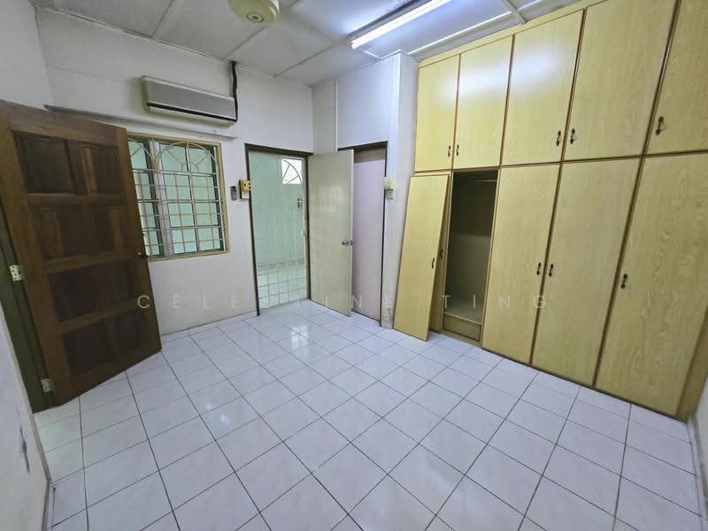Rumah Teres 2-Tingkat untuk Dijual di Taman Jelok Indah (Kajang) - Celestine Ting - PropertyGuru.com.my