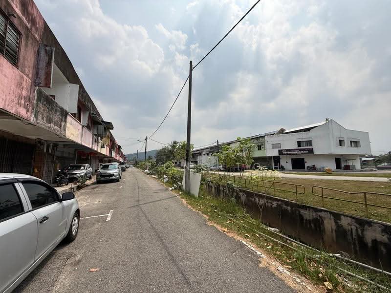 Shop / Office for Sale in Taman Aman (Senai) - Ee Fong Toh - Exterior - PropertyGuru.com.my