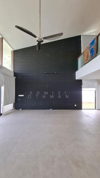 Bungalow House for Sale in Kuantan (Pahang) - Edmizi Othman - Living Room - PropertyGuru.com.my