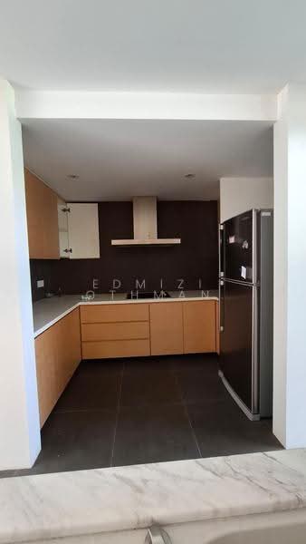 Bungalow House for Sale in Kuantan (Pahang) - Edmizi Othman - Kitchen - PropertyGuru.com.my