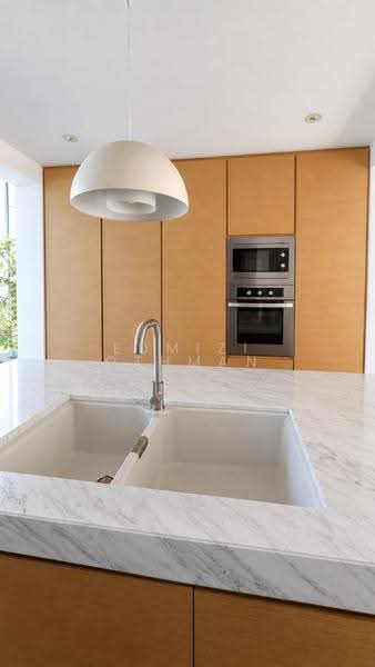 Bungalow House for Sale in Kuantan (Pahang) - Edmizi Othman - Kitchen - PropertyGuru.com.my