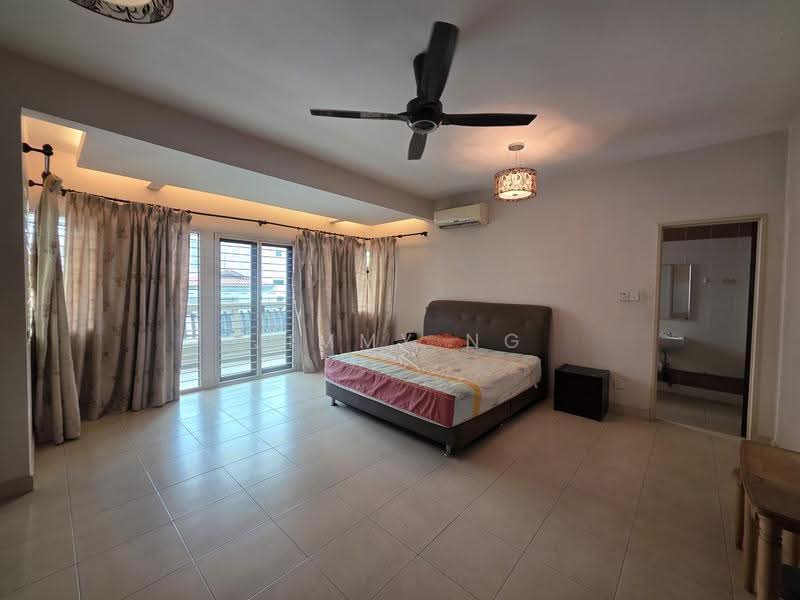 3-storey Terraced House for Sale in Taman Bukit Prima (Cheras) - Jimmy Ng - Bedroom - PropertyGuru.com.my
