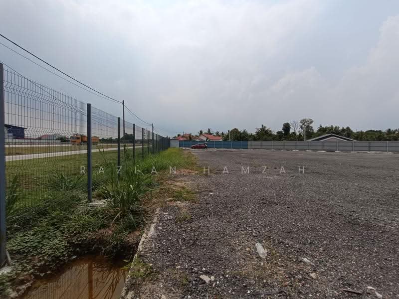 Tanah Perindustrian untuk Dijual di Kampung Rantau Panjang (Kapar) - Razlan Hamzah - Exterior - PropertyGuru.com.my