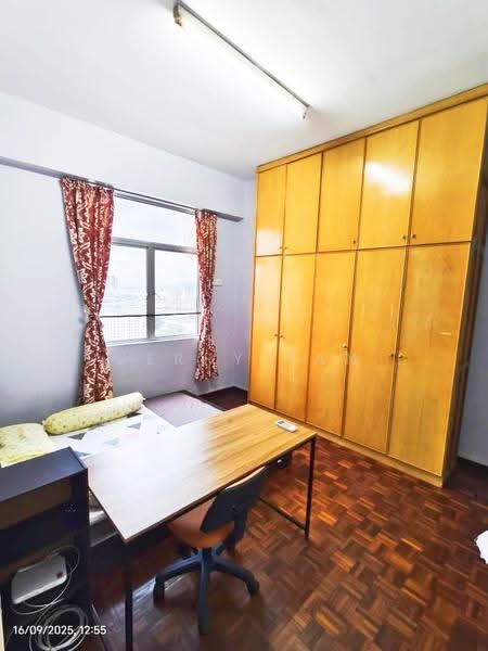 Pangsapuri untuk Disewa di Taman Jubilee Phase 5 - Jerry Tan - Bedroom - PropertyGuru.com.my