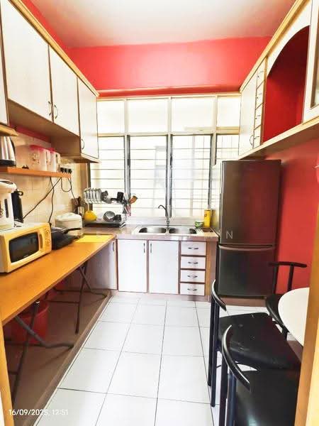Pangsapuri untuk Disewa di Taman Jubilee Phase 5 - Jerry Tan - Kitchen - PropertyGuru.com.my