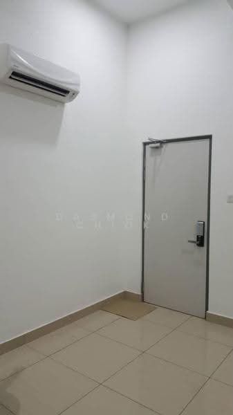 Service Residence for Rent at Manhattan - Dasmond Chiok - PropertyGuru.com.my