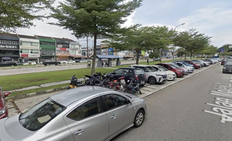Kedai untuk Disewa di Taman Molek (Johor Bahru) - Sky Tan - Exterior - PropertyGuru.com.my