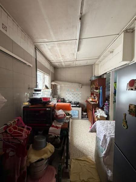 2-storey Terraced House for Sale in Taman Overseas Union (Taman Oug) (Jalan Klang Lama (Old Klang Road)) - Han . - Kitchen - PropertyGuru.com.my