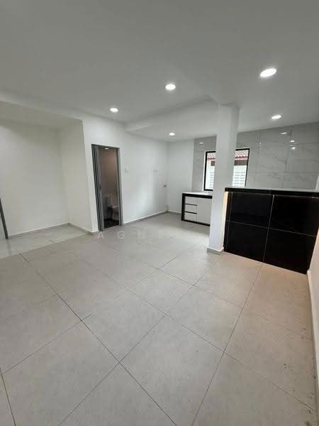 2-storey Terraced House for Sale in Taman Daya (Johor Bahru) - Agnes . - Interior - PropertyGuru.com.my