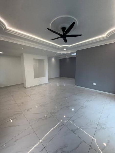 2-storey Terraced House for Sale in Taman Daya (Johor Bahru) - Agnes . - Living Room - PropertyGuru.com.my