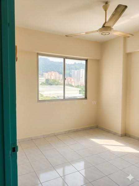 Flat for Sale at Taman Pekaka - Lei Seow - Interior - PropertyGuru.com.my