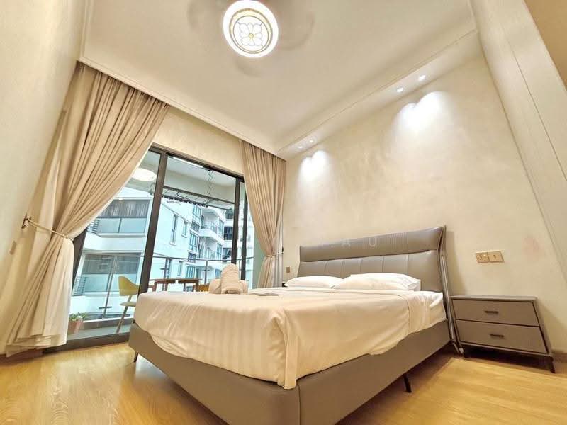 Kondominium untuk Disewa di Bay Point @ Country Garden Danga Bay - Emily Hau - Bedroom - PropertyGuru.com.my