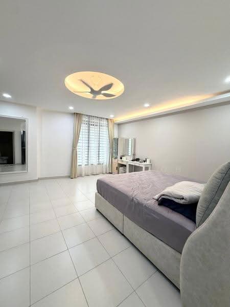 2.5-storey Terraced House for Sale in Taman Pulai Mutiara (Iskandar Puteri (Nusajaya)) - Ee Fong Toh - Bedroom - PropertyGuru.com.my