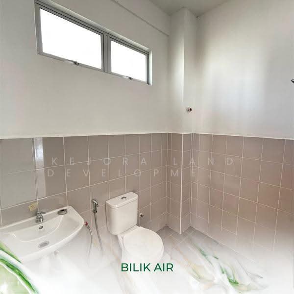 Bungalow House for Sale in Layang Layang (Johor) - KEJORA Land Development Sdn Bhd  - Bathroom - PropertyGuru.com.my