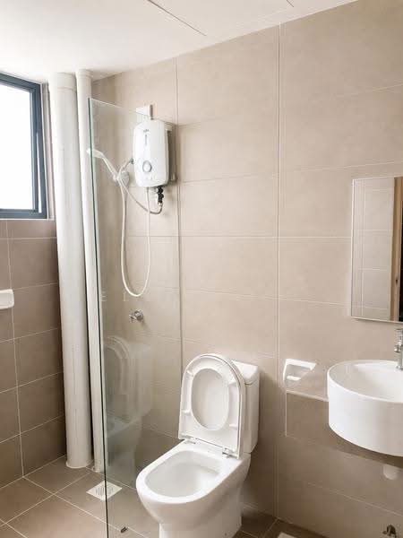 Kediaman Servis untuk Disewa di ARC @ Austin Hills - Elena Lim - Bathroom - PropertyGuru.com.my