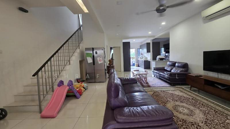 Rumah Teres untuk Dijual di Gombak (Selangor) - Ashraff Daniel - Living Room - PropertyGuru.com.my