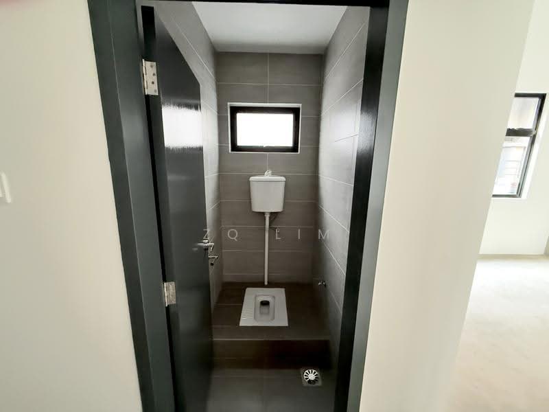 Shop / Office for Rent in Horizon Hills (Iskandar Puteri (Nusajaya)) - ZQ Lim - Bathroom - PropertyGuru.com.my
