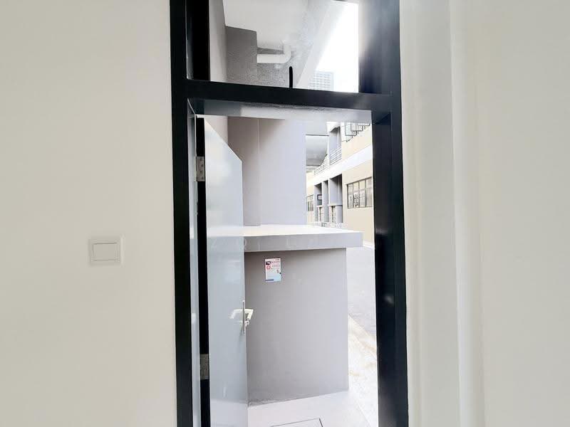 Shop / Office for Rent in Horizon Hills (Iskandar Puteri (Nusajaya)) - ZQ Lim - Entrance - PropertyGuru.com.my