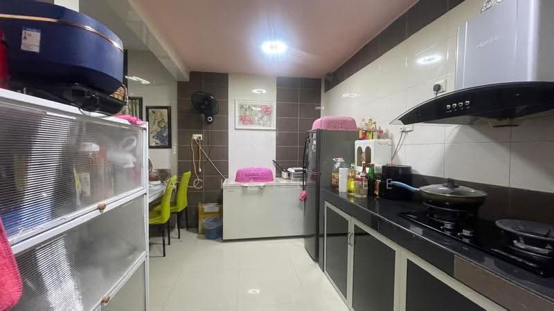 Rumah Kluster untuk Dijual di Taman Putra Perdana (Puchong) - Rachael Lee - Kitchen - PropertyGuru.com.my