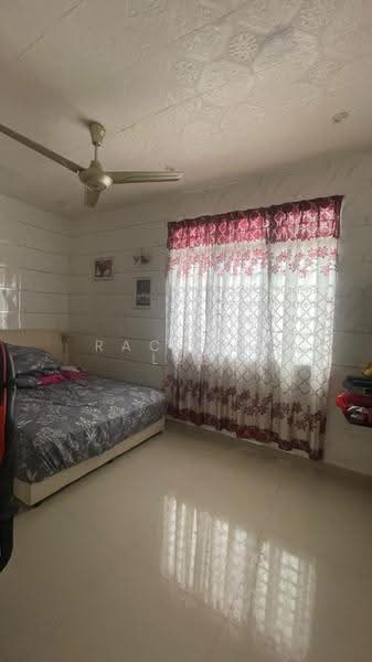 Rumah Kluster untuk Dijual di Taman Putra Perdana (Puchong) - Rachael Lee - Bedroom - PropertyGuru.com.my