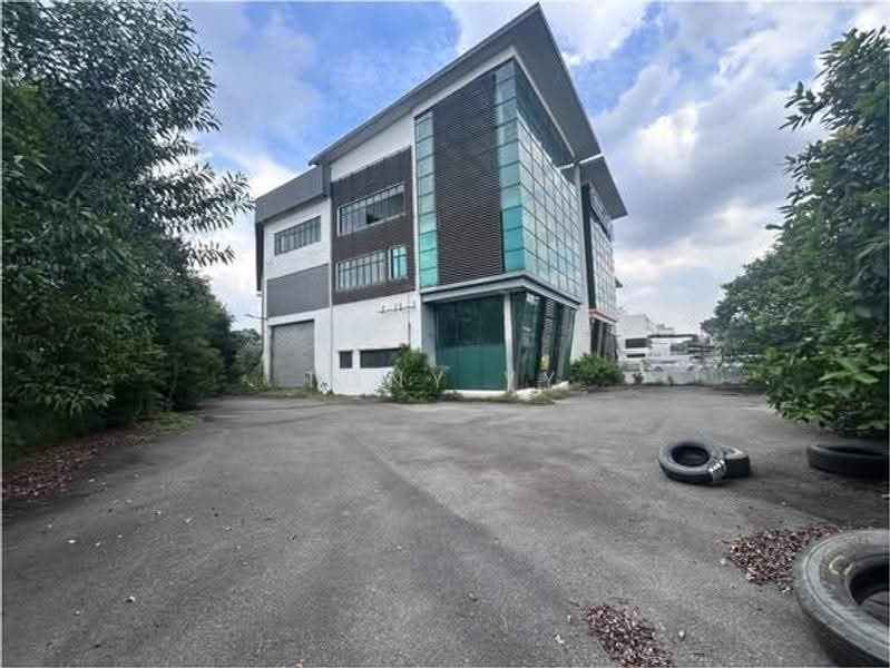Semi-D Factory for Sale in Seksyen 33 (Shah Alam) - Tony YY - Exterior - PropertyGuru.com.my