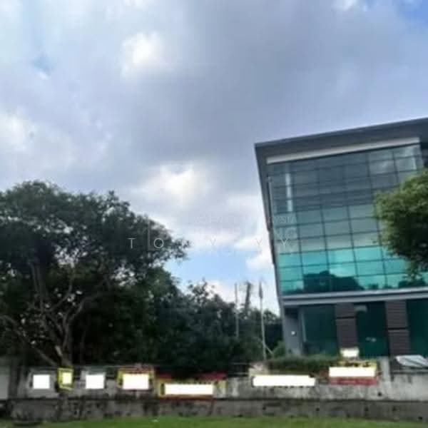 Semi-D Factory for Sale in Seksyen 33 (Shah Alam) - Tony YY - Exterior - PropertyGuru.com.my