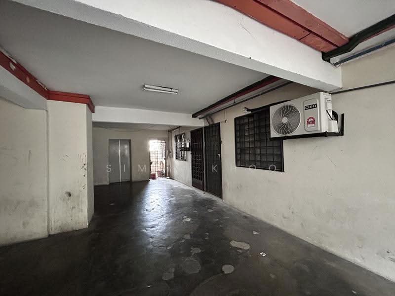 Flat for Sale at Taman Petaling Utama Flat - Simon Khoo - Interior - PropertyGuru.com.my
