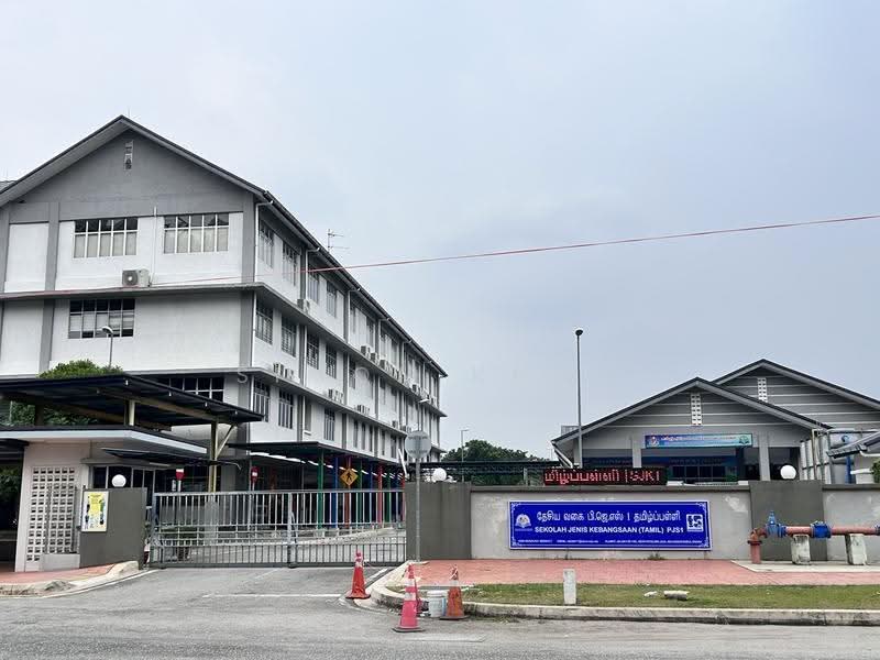 Flat for Sale at Taman Petaling Utama Flat - Simon Khoo - Exterior - PropertyGuru.com.my