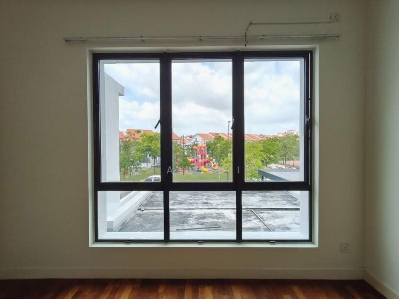 2-storey Terraced House for Sale in Alam Impian (Shah Alam) - Umar Din - View - PropertyGuru.com.my