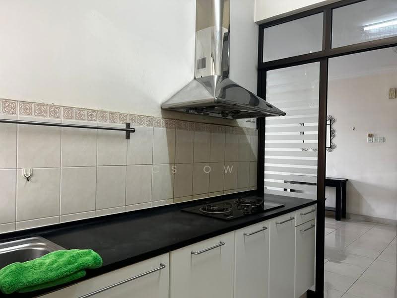 Kondominium untuk Disewa di Pelangi Utama - CS OW - Kitchen - PropertyGuru.com.my