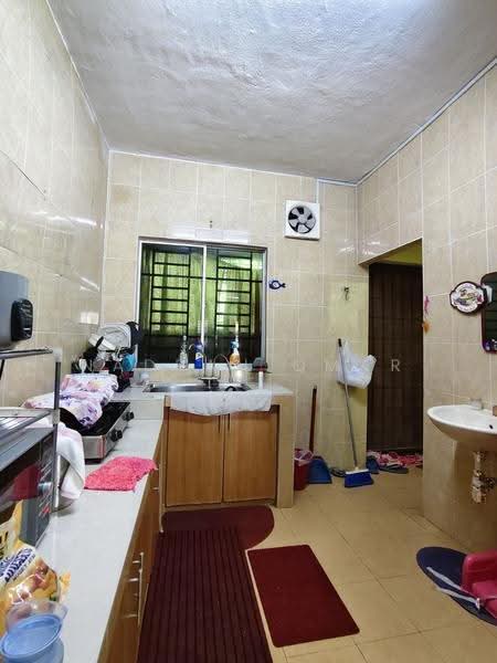 Rumah Teres 2-Tingkat untuk Dijual di Taman Sri Rampai (Wangsa Maju) - Nadrah Omar - Kitchen - PropertyGuru.com.my