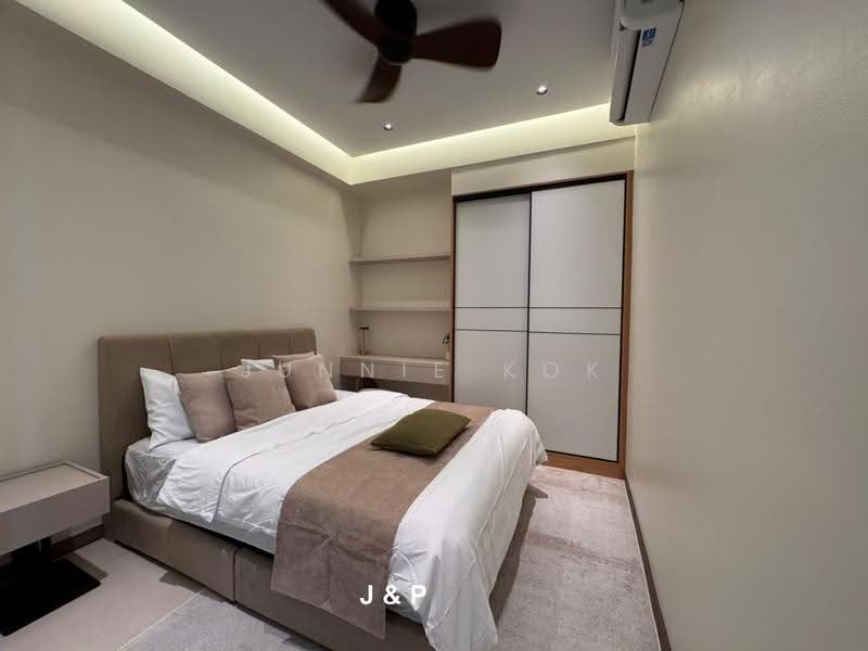 Kondominium untuk Disewa di Jesselton Twin Towers - Junnie Kok - Bedroom - PropertyGuru.com.my