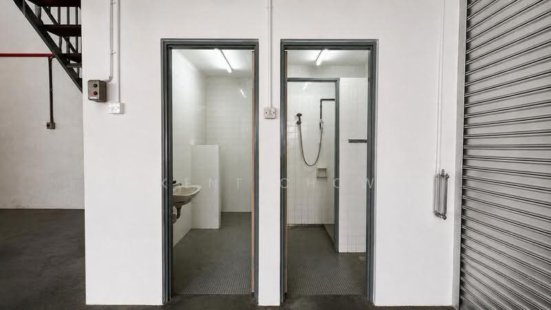 Factory for Rent in Silibin (Ipoh) - Kent Chow - Bathroom - PropertyGuru.com.my