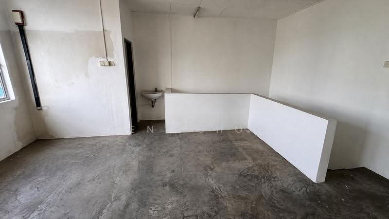 Factory for Rent in Silibin (Ipoh) - Kent Chow - Interior - PropertyGuru.com.my