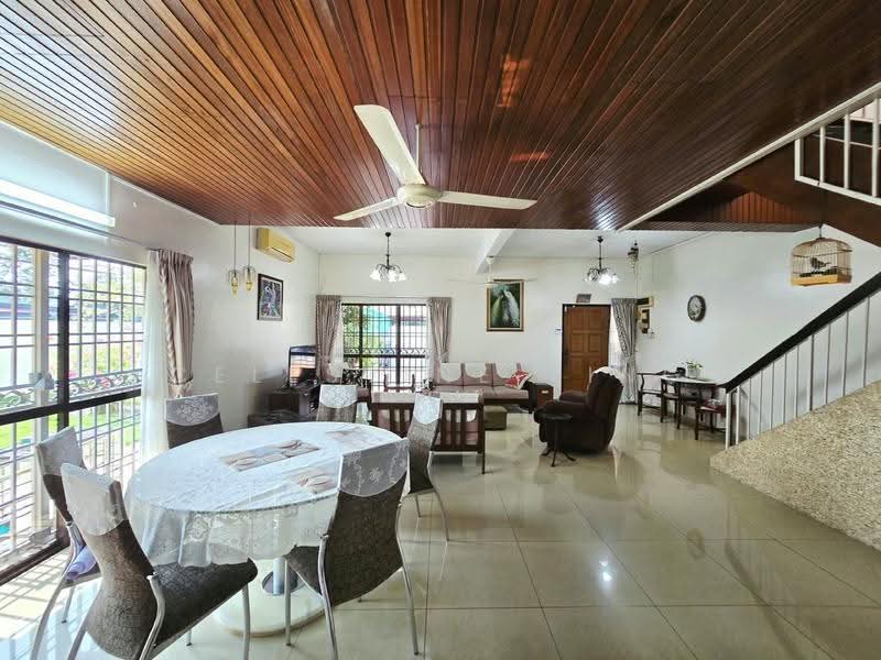 2-storey Terraced House for Sale in Taman Bangi (Kajang) - Celestine Ting - Living Room - PropertyGuru.com.my
