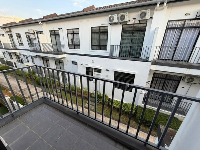 Rumah Teres 2-Tingkat untuk Dijual di Bandar Puncak Alam (Puncak Alam) - Chee Hin - Exterior - PropertyGuru.com.my
