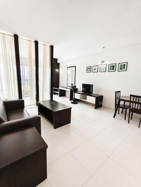 Pangsapuri untuk Dijual di Bayu Marina - Annie Low - Living Room - PropertyGuru.com.my
