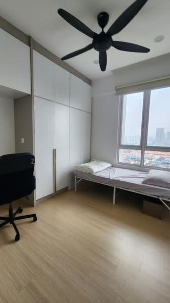 Service Residence for Sale at RYAN & MIHO - Zeyang Ng - Bedroom - PropertyGuru.com.my