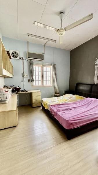 Semi-Detached House for Sale in Taman Changkat Intan (Teluk Intan) - Fennie Tee - PropertyGuru.com.my