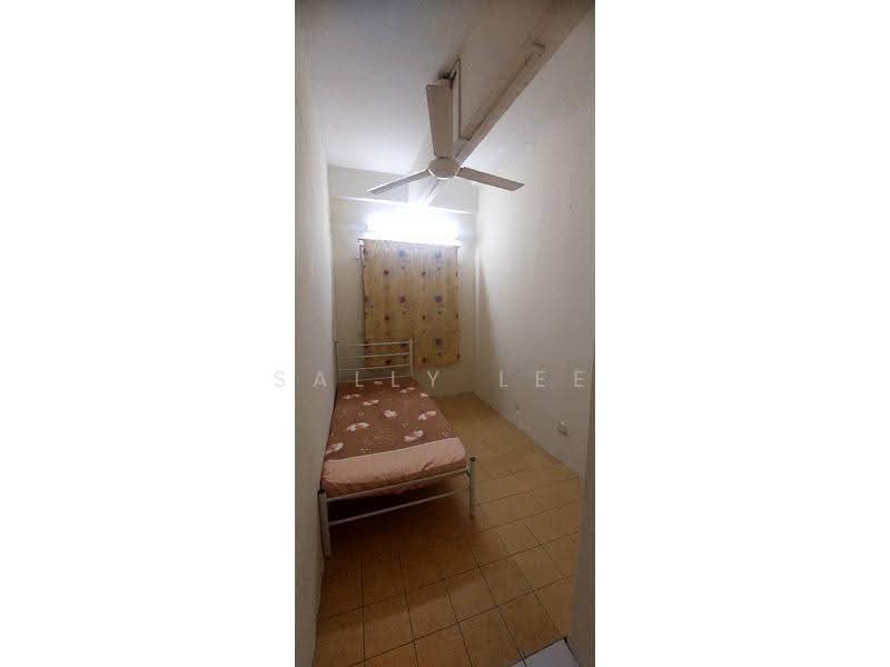 Apartment for Rent at Taman Serdang Perdana - Sally Lee - Bedroom - PropertyGuru.com.my