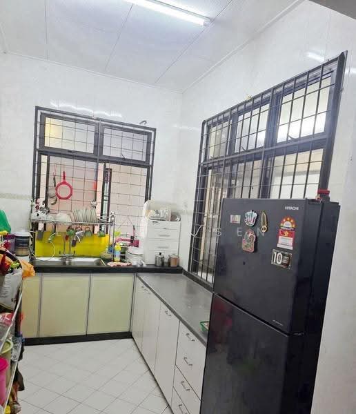 Rumah Teres 1-Tingkat untuk Dijual di Taman Daya (Johor Bahru) - Lai Kok Seng - Kitchen - PropertyGuru.com.my