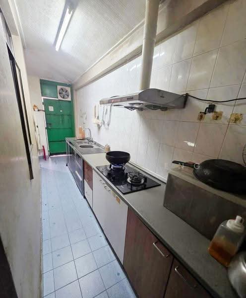 Rumah Teres 1-Tingkat untuk Dijual di Taman Daya (Johor Bahru) - Lai Kok Seng - Kitchen - PropertyGuru.com.my