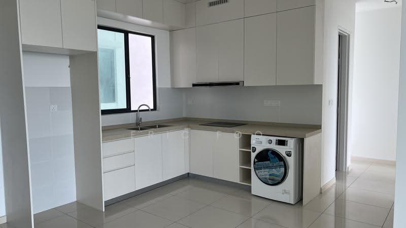 Service Residence for Sale at The M @ Medini Macrolink - Eric Foo - Kitchen - PropertyGuru.com.my